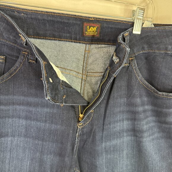 Lee Women's 16W Stretch Straight Mid Rise Jeans Blue NWT Inseam 29.25" - Picture 5 of 13